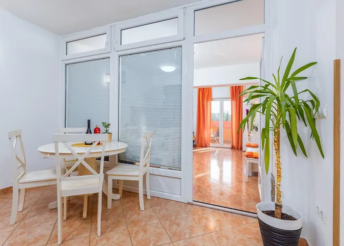 Arcobaleno Appartement *