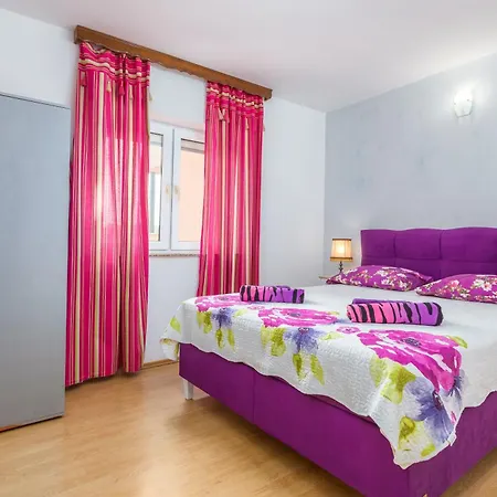Arcobaleno Appartement Pula