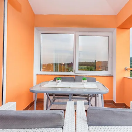 Apartament Arcobaleno *